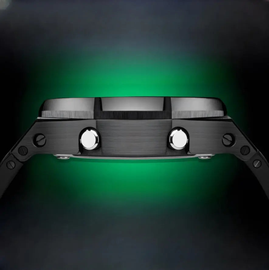 CasiOak Argent Bracelet Strap Noir Cadran Camouflage Baguettes Vertes