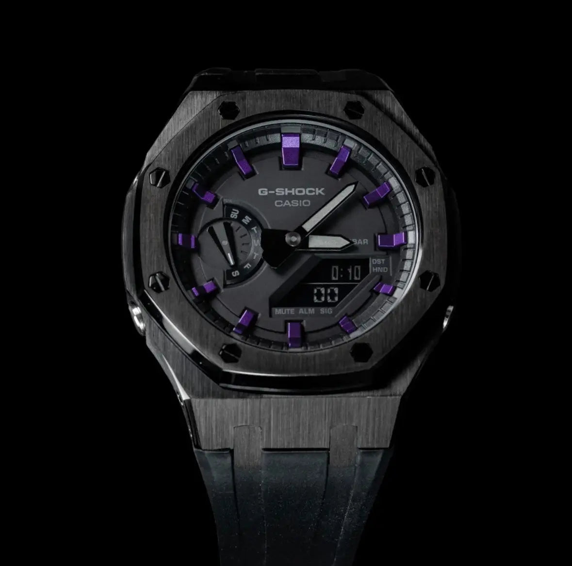 CasiOak Noir Bracelet Strap Noir Cadran Noir Baguettes Violettes